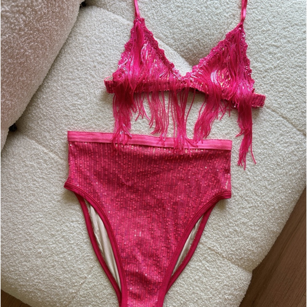 EastnWest Label Hot Pink Sequin Fringe Set | Barbiecore Rave Festival Outfit